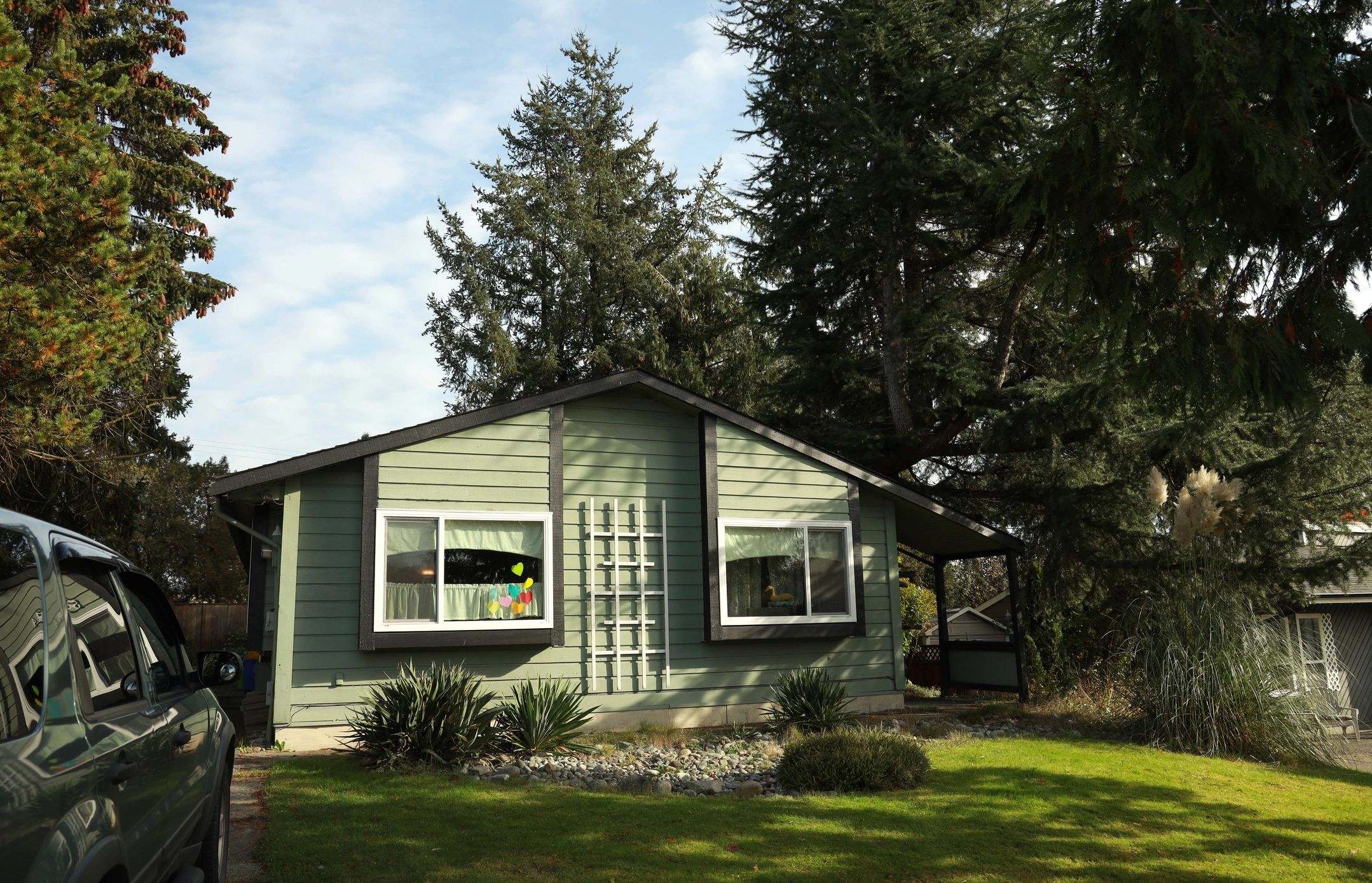 Clean house exterior after professional washing